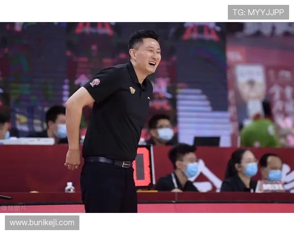 杜锋执教广东男篮新篇章 全新战略布局引领球队重返巅峰 杜锋执教广东男篮新篇章 全新战略布局引领球队重返巅峰
