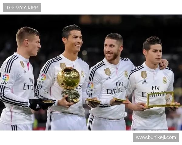 皇家马德里传奇历史回顾:从白衣军团崛起到全球足球巨星摇篮 皇家马德里传奇历史回顾:从白衣军团崛起到全球足球巨星摇篮