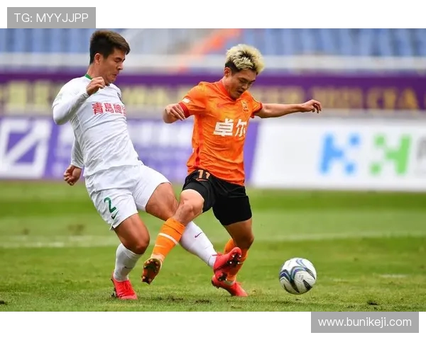 武汉足球队灵活性引发热议球迷与专家各执己见的背后故事