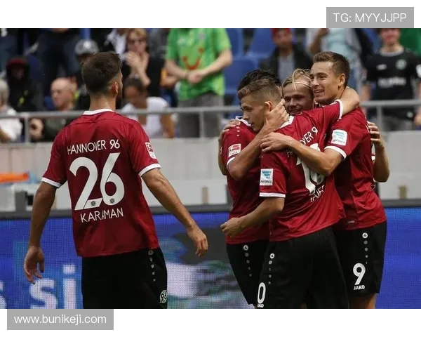 奥斯那与汉诺威激战在即谁能在这场对决中脱颖而出