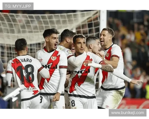 巴西国际主场迎战巴拉竞两队争夺关键积分激战即将上演 巴西国际主场迎战巴拉竞两队争夺关键积分激战即将上演